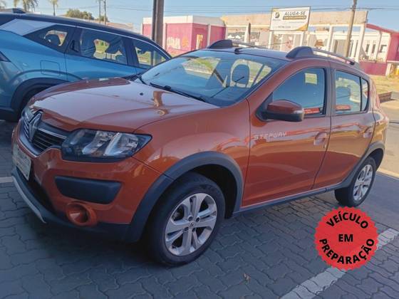 RENAULT SANDERO 1.6 16V SCE FLEX STEPWAY MANUAL RENAULT SANDERO 1.6 16V SCE FLEX STEPWAY MANUAL
